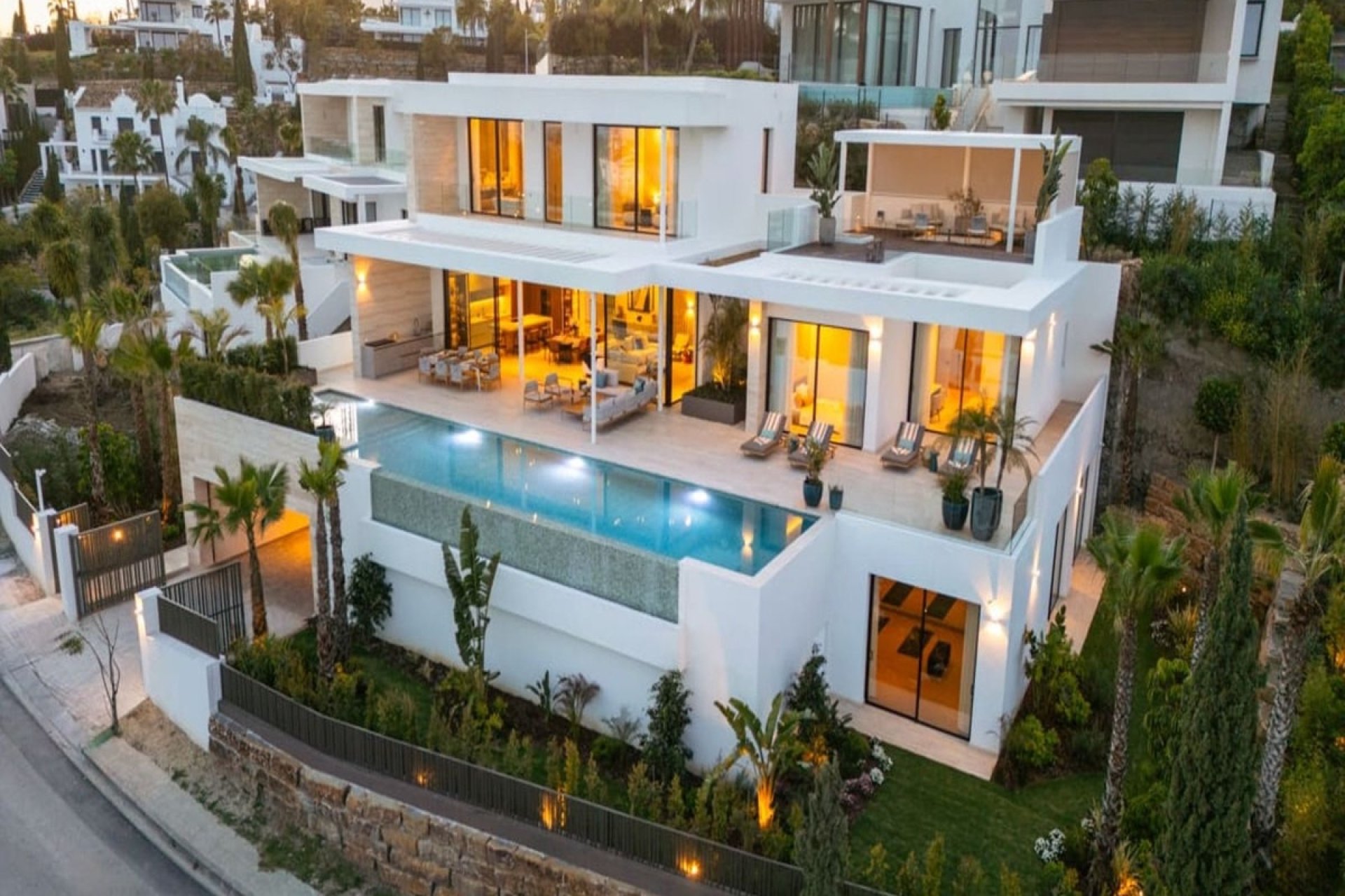 Herverkoop - Villa -
Benahavís - Costa del Sol