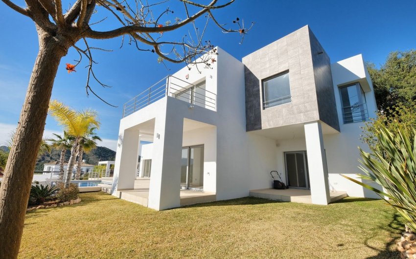 Herverkoop - Villa -
Benahavís - Costa del Sol