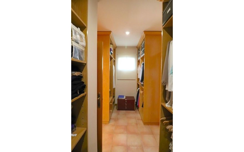 Herverkoop - Villa -
Benidorm - Coblanca