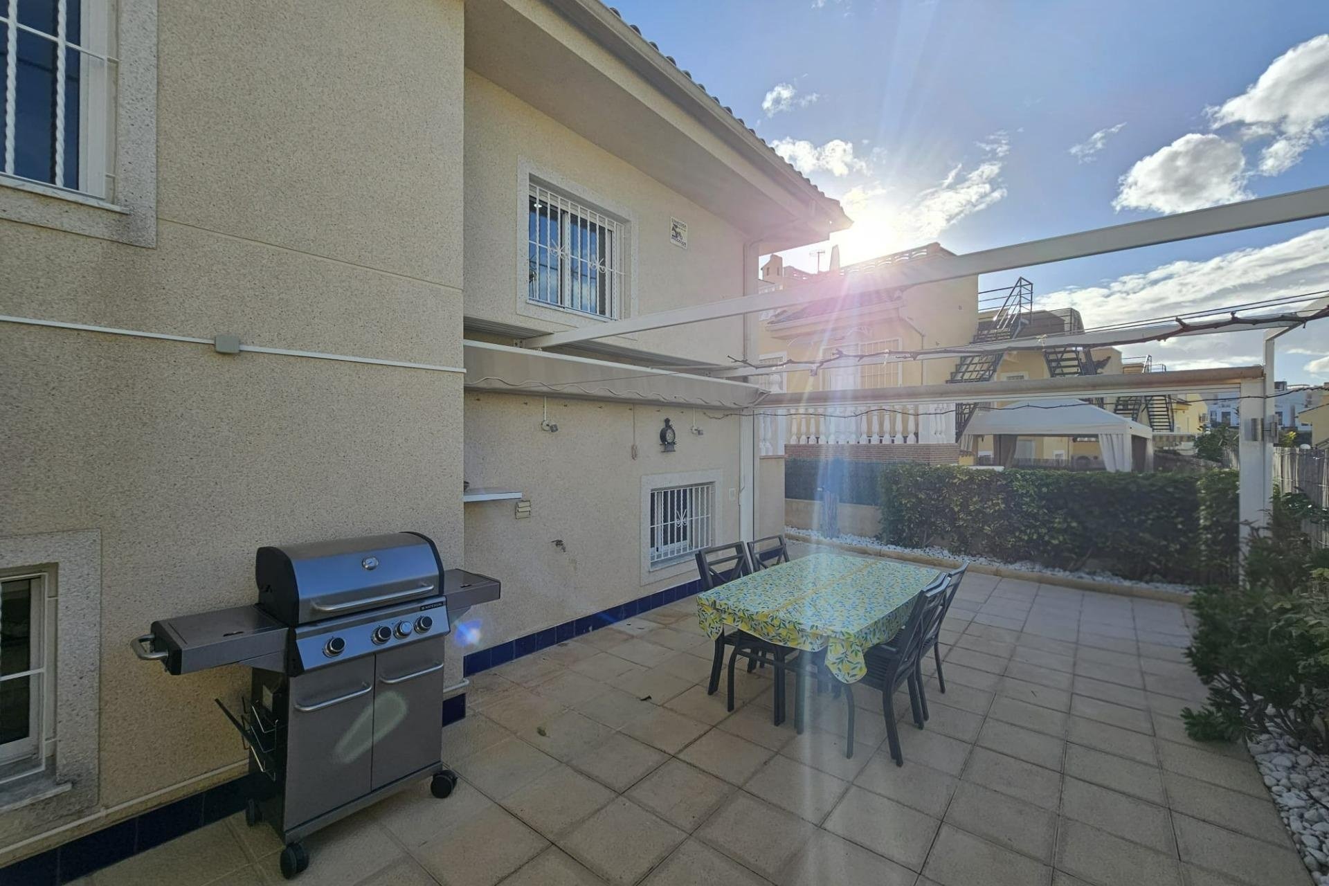 Herverkoop - Villa -
Benijofar - Benimar 3