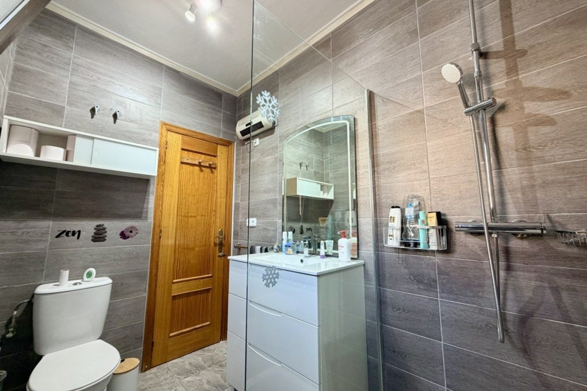 Herverkoop - Villa -
Benijofar - Costa Blanca