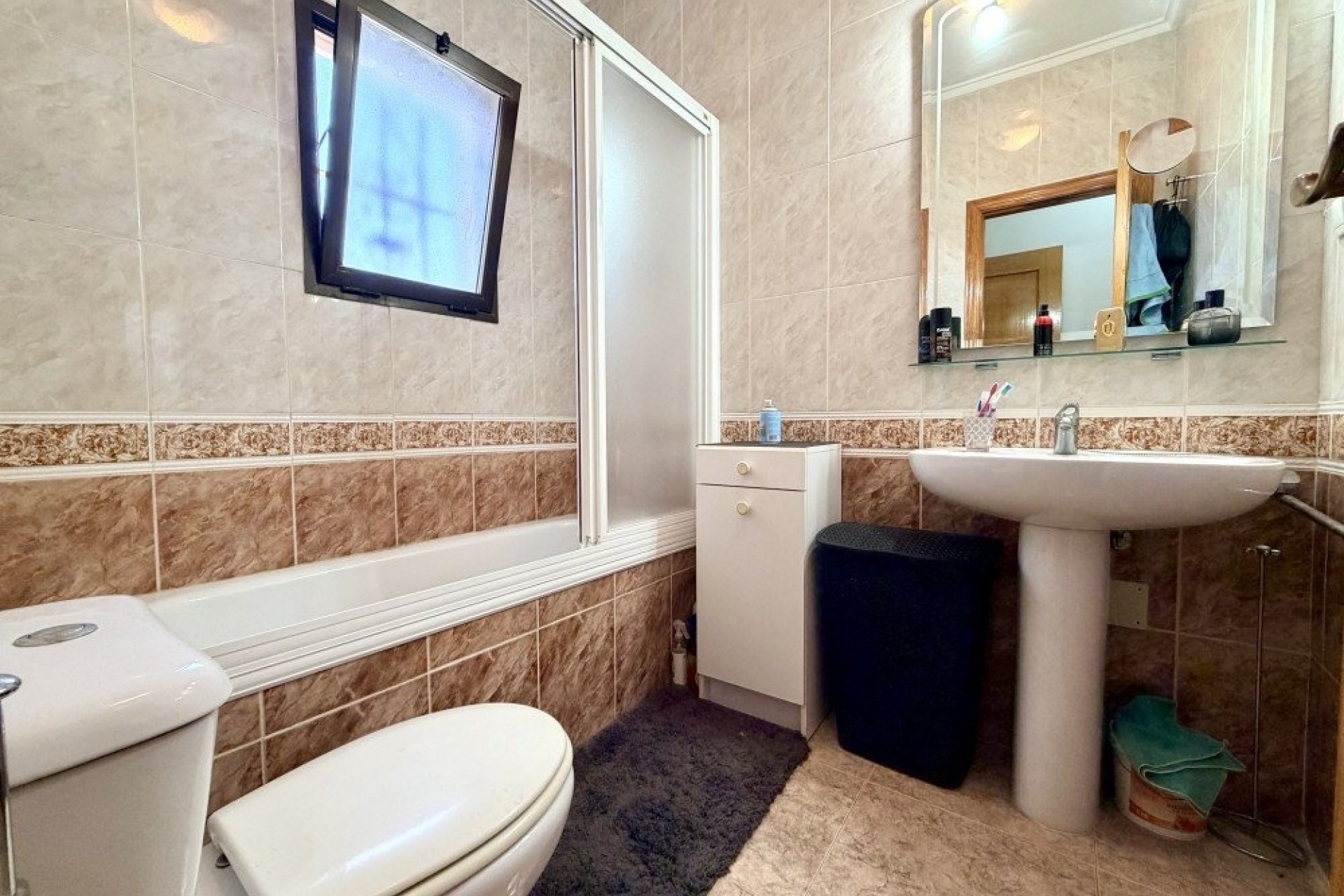 Herverkoop - Villa -
Benijofar - Costa Blanca