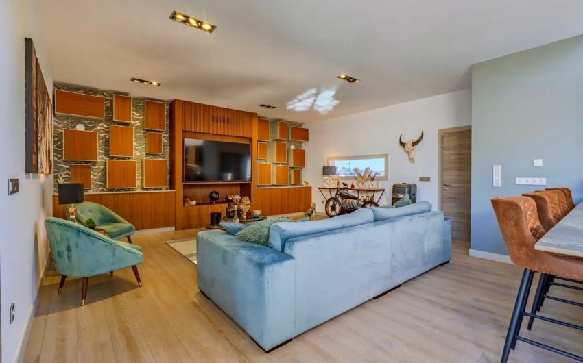 Herverkoop - Villa -
Benijofar - Costa Blanca