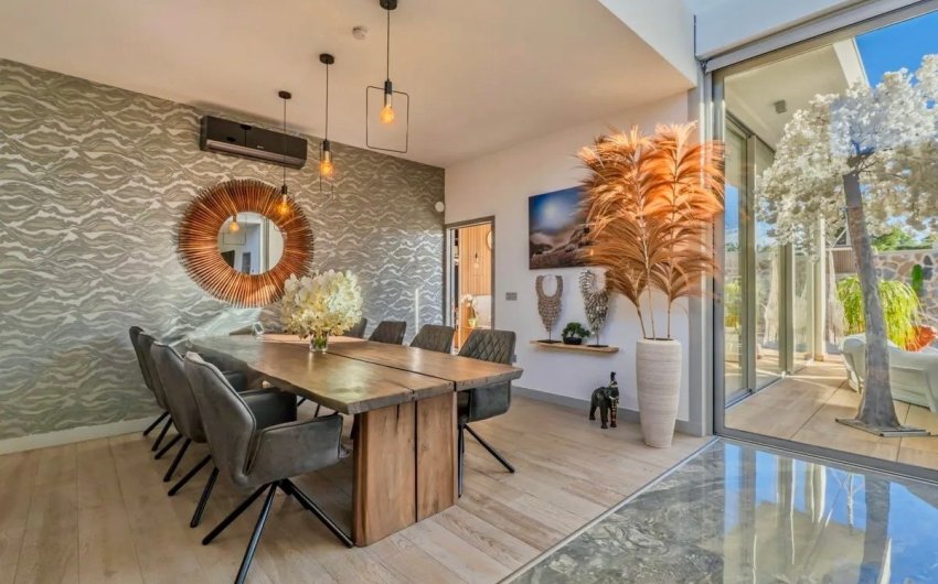 Herverkoop - Villa -
Benijofar - Costa Blanca