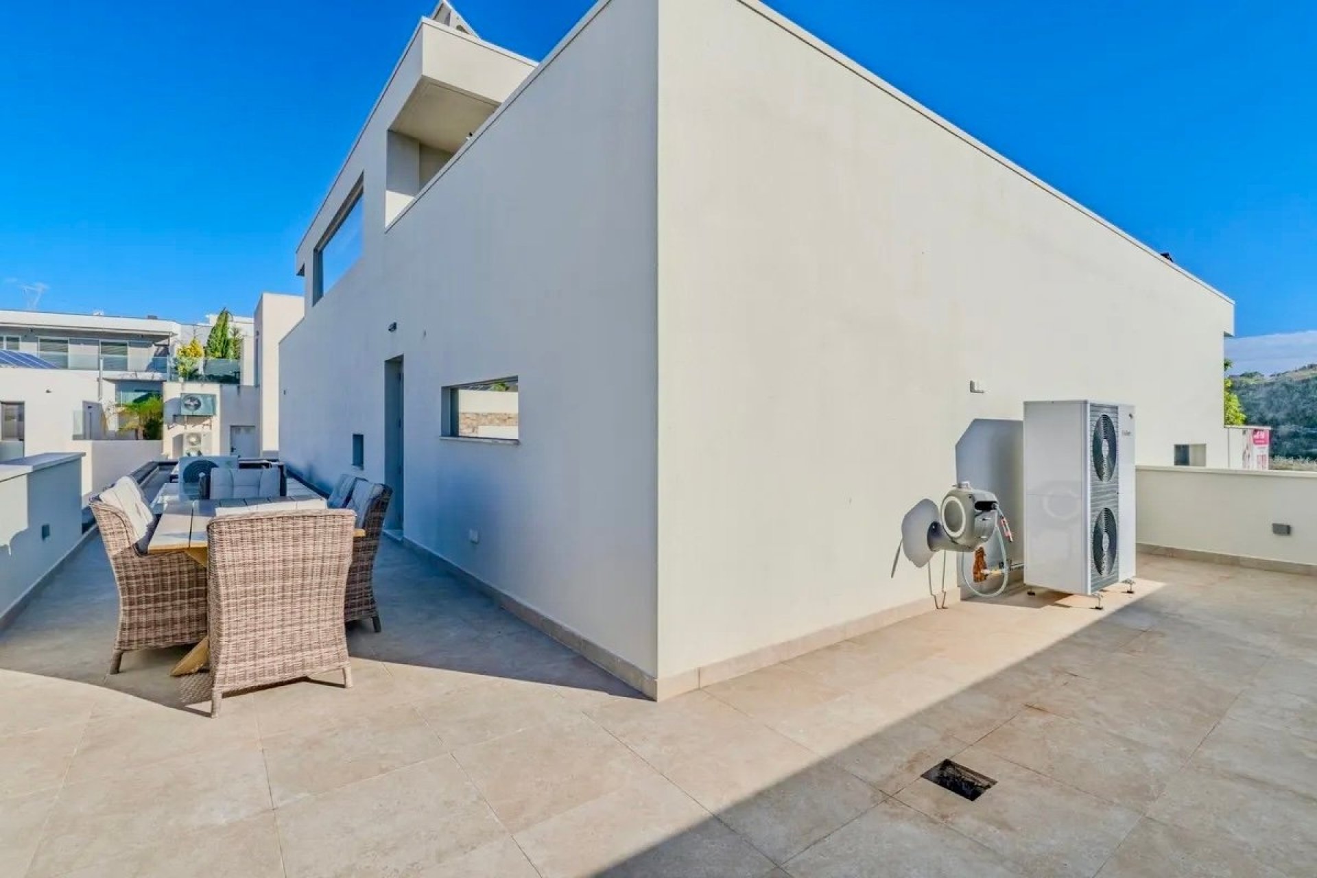 Herverkoop - Villa -
Benijofar - Costa Blanca