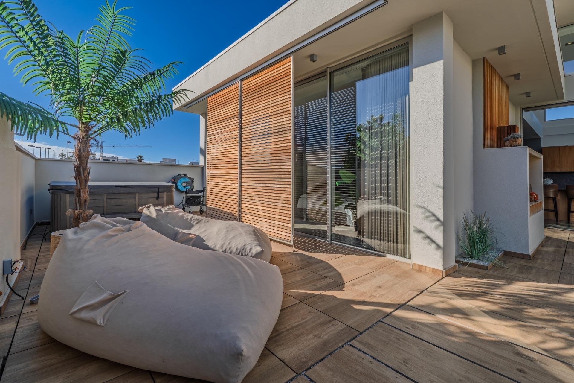 Herverkoop - Villa -
Benijofar - Costa Blanca