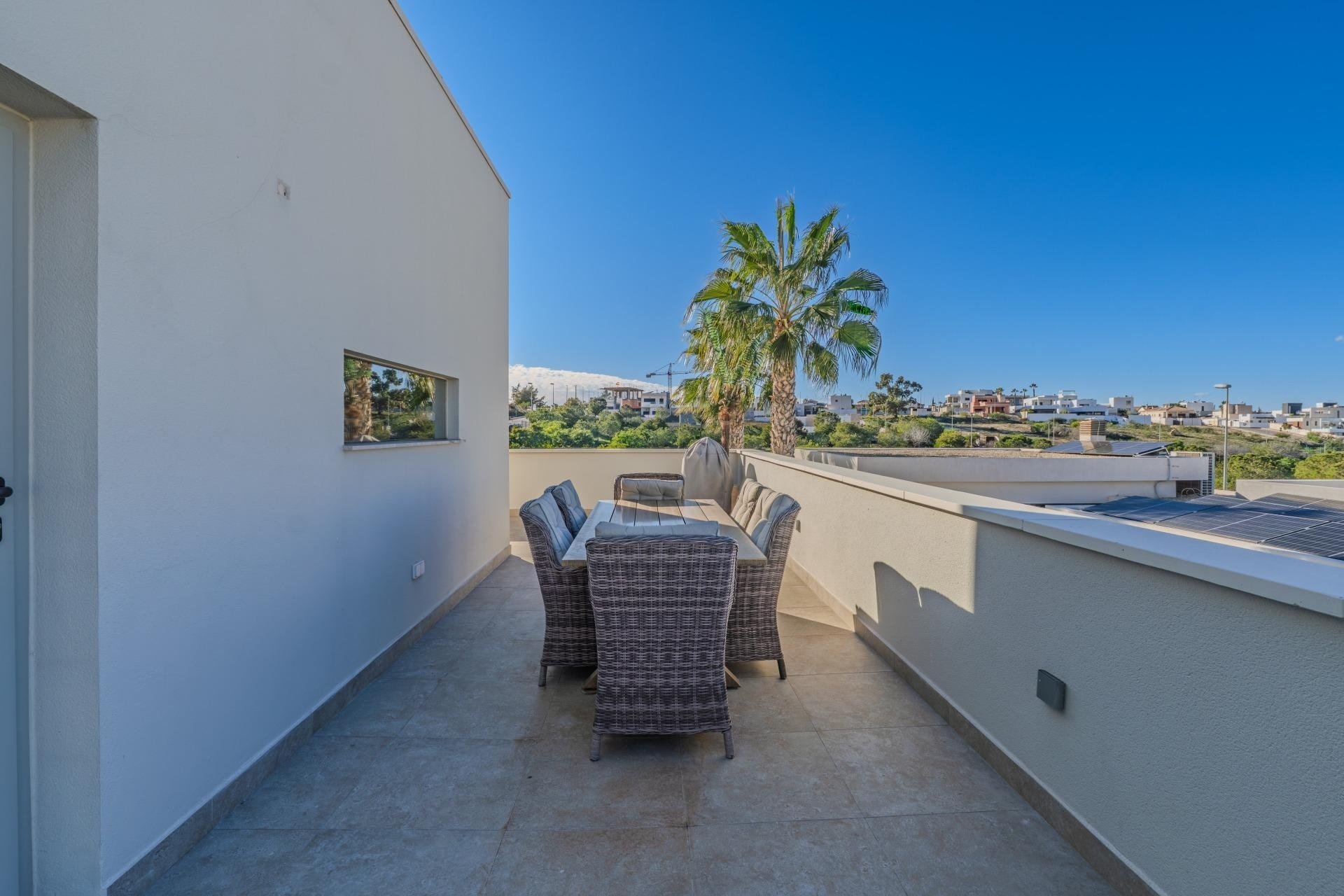 Herverkoop - Villa -
Benijofar - Costa Blanca