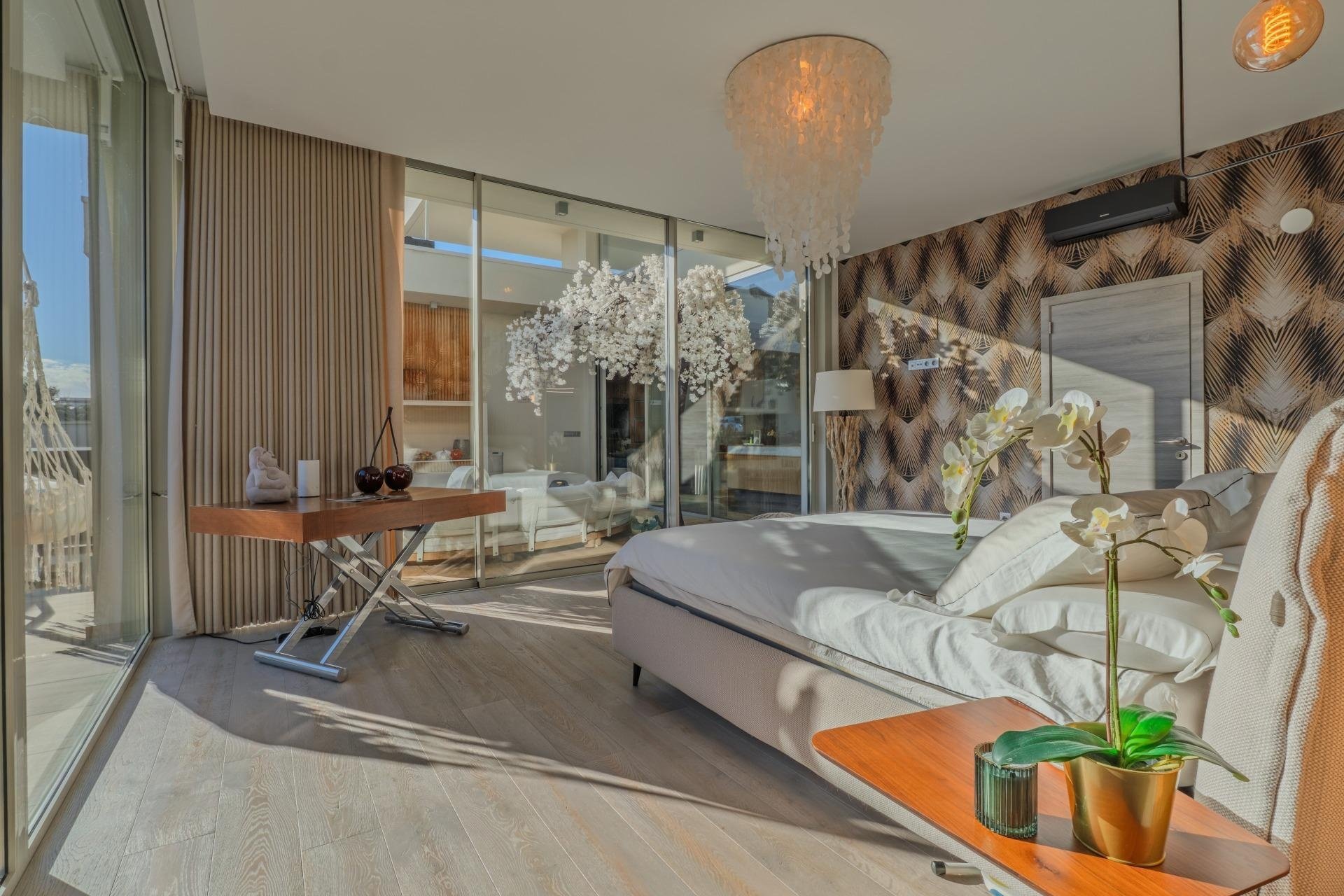 Herverkoop - Villa -
Benijofar - Costa Blanca