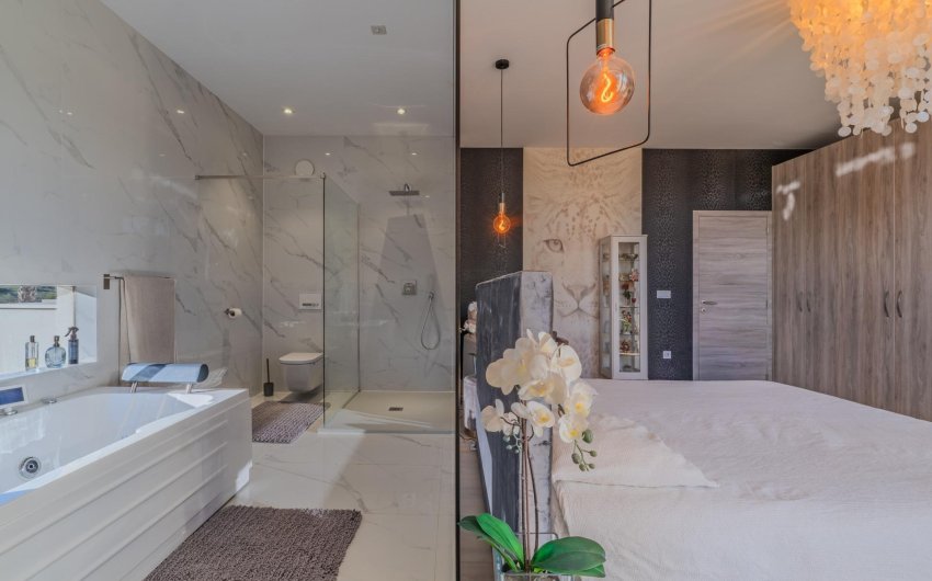 Herverkoop - Villa -
Benijofar - Costa Blanca