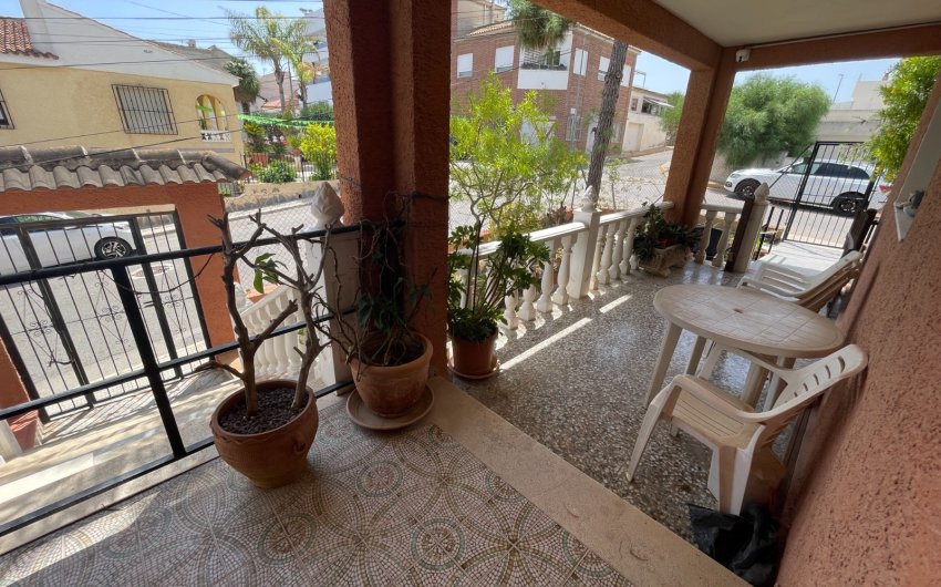 Herverkoop - Villa -
Benijofar - Costa Blanca