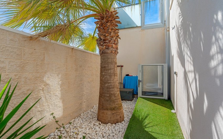 Herverkoop - Villa -
Benijofar - Costa Blanca