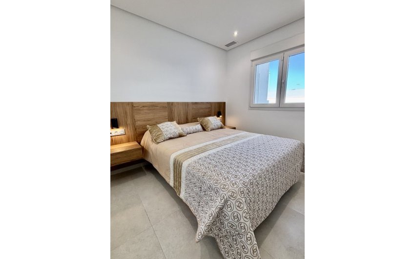 Herverkoop - Villa -
Benijofar - Costa Blanca