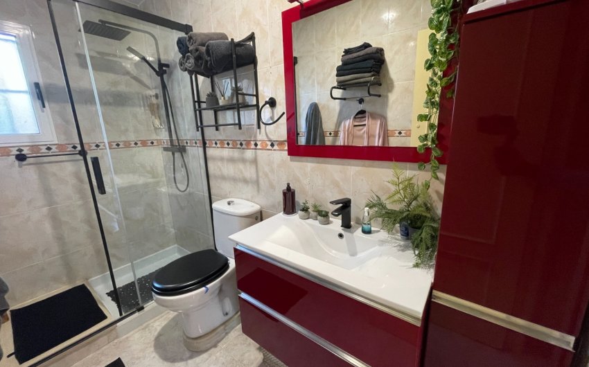 Herverkoop - Villa -
Benijofar - Costa Blanca