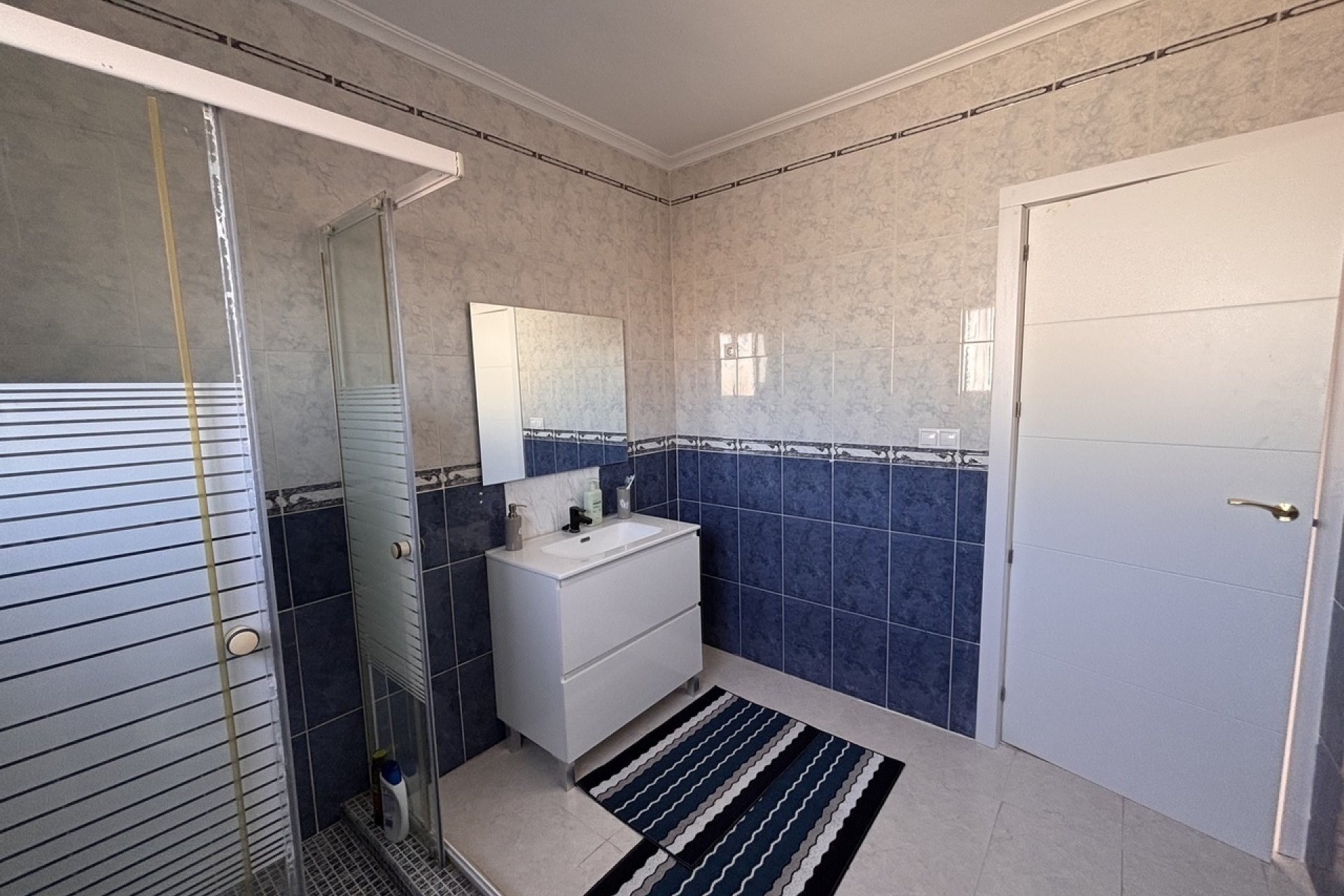 Herverkoop - Villa -
Benijofar - Costa Blanca