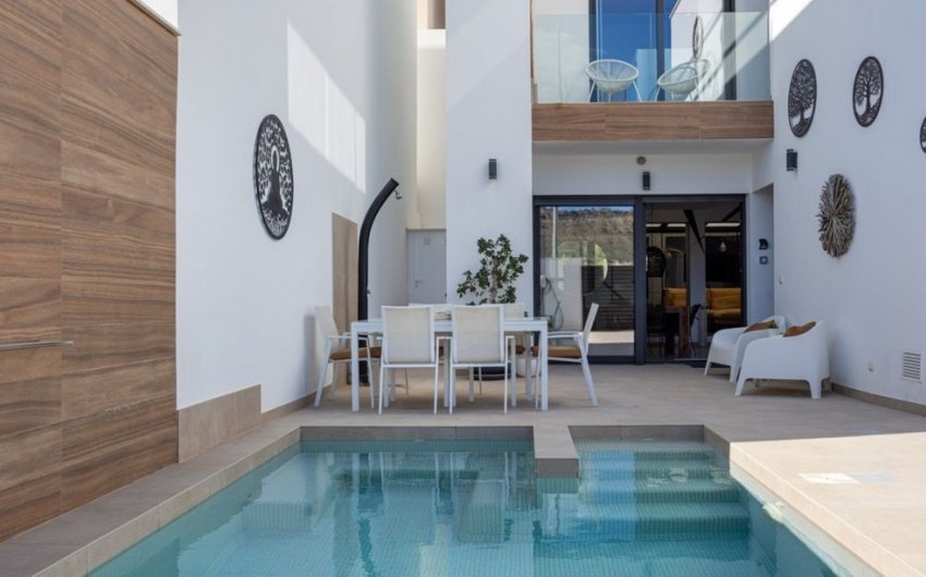 Herverkoop - Villa -
Benijofar - Costa Blanca