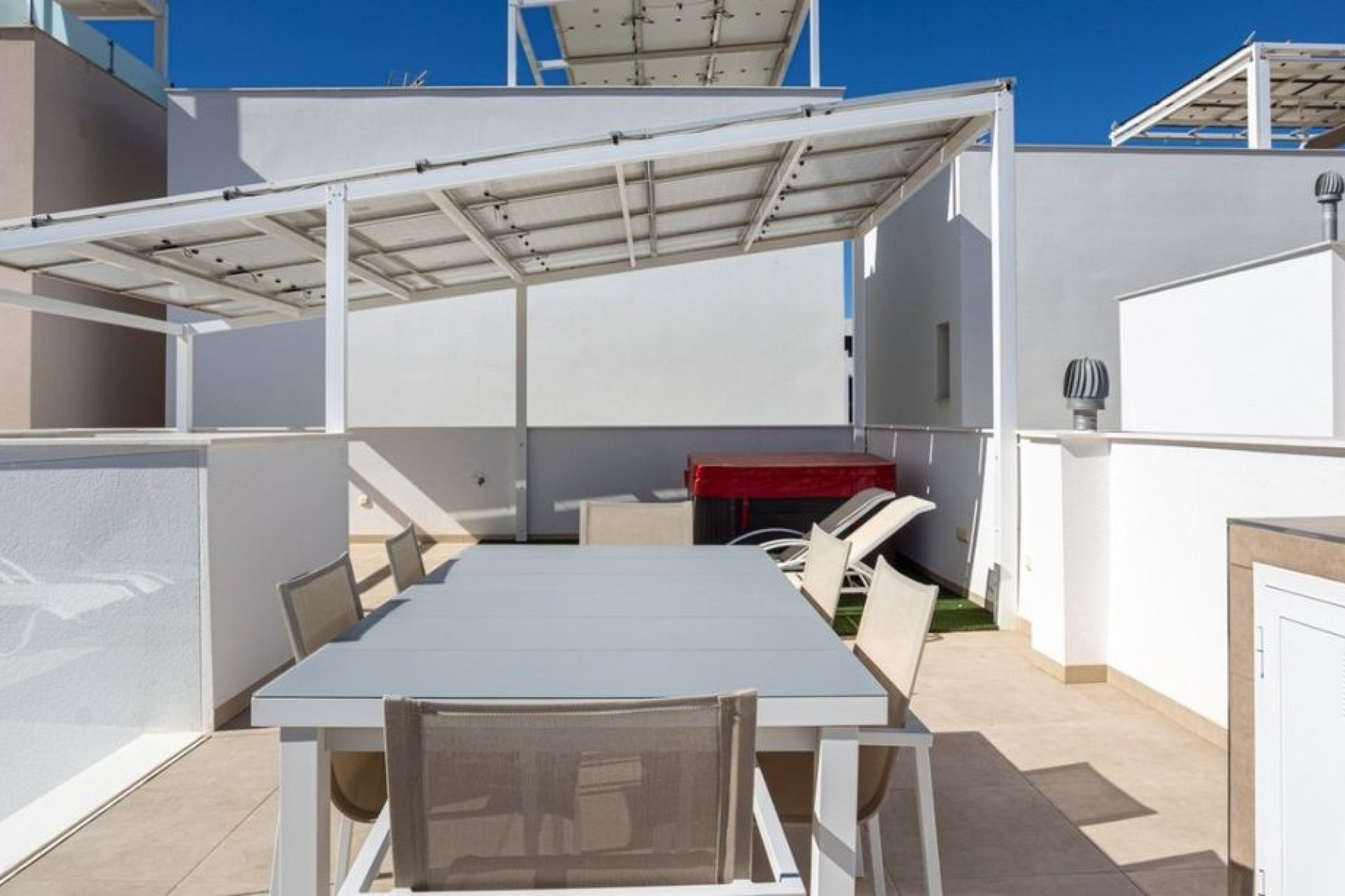 Herverkoop - Villa -
Benijofar - Costa Blanca