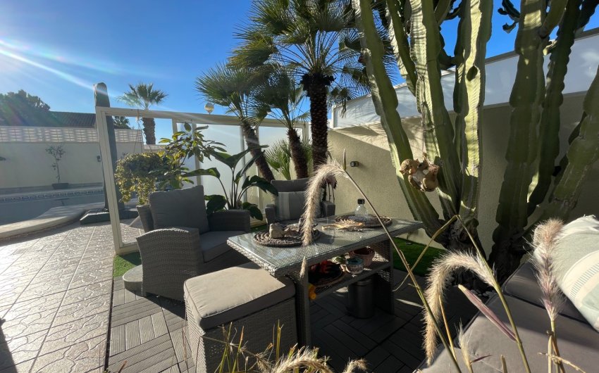 Herverkoop - Villa -
Benijofar - Costa Blanca