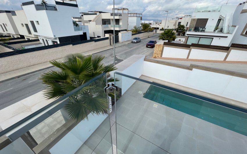 Herverkoop - Villa -
Benijofar - Costa Blanca