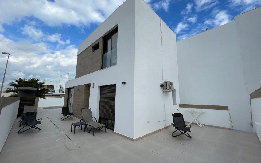 Herverkoop - Villa -
Benijofar - Costa Blanca