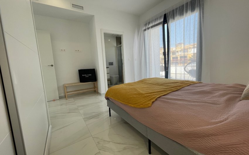 Herverkoop - Villa -
Benijofar - Costa Blanca