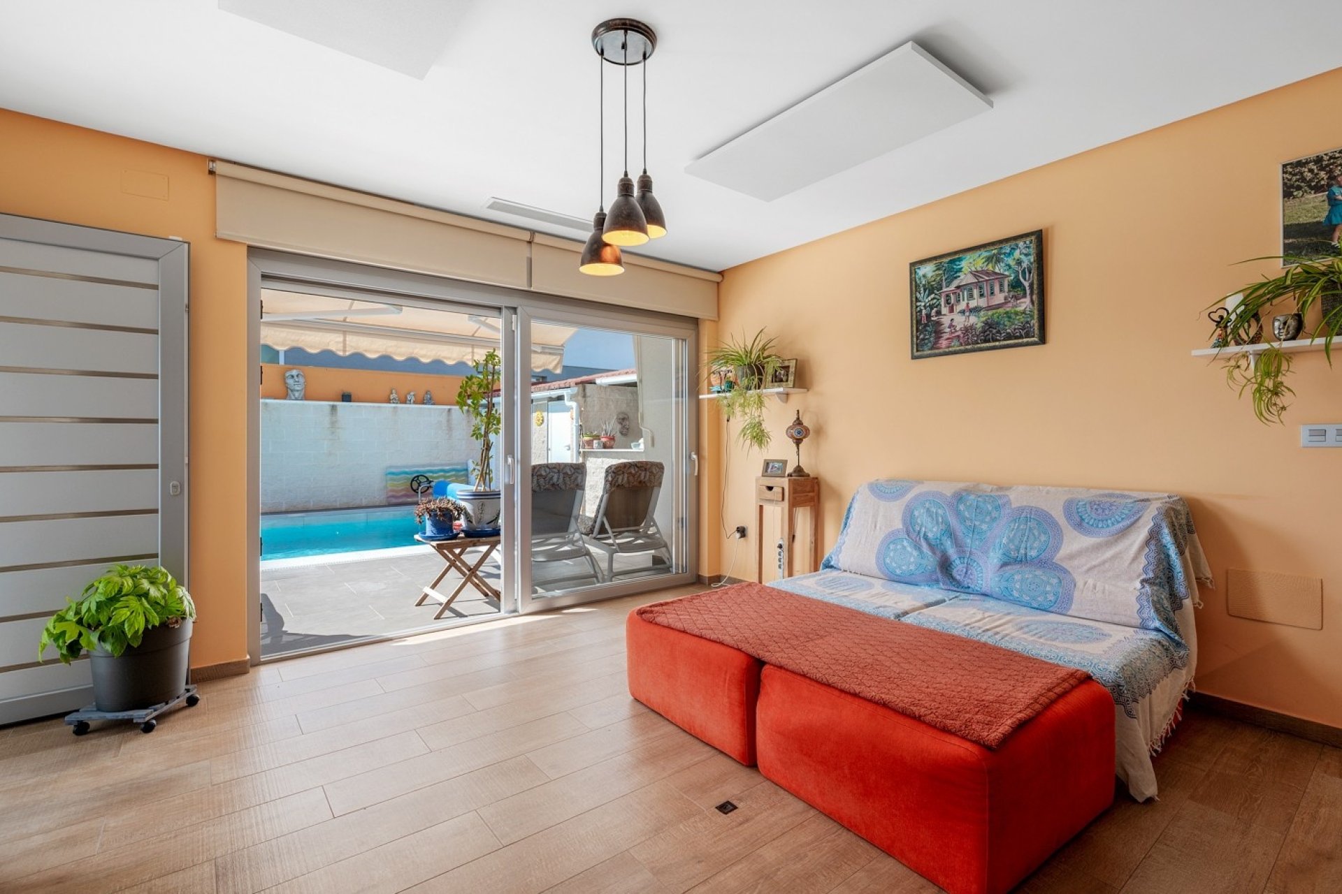 Herverkoop - Villa -
Benijofar - Costa Blanca