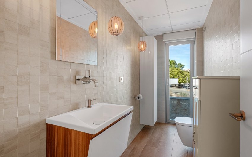 Herverkoop - Villa -
Benijofar - Costa Blanca