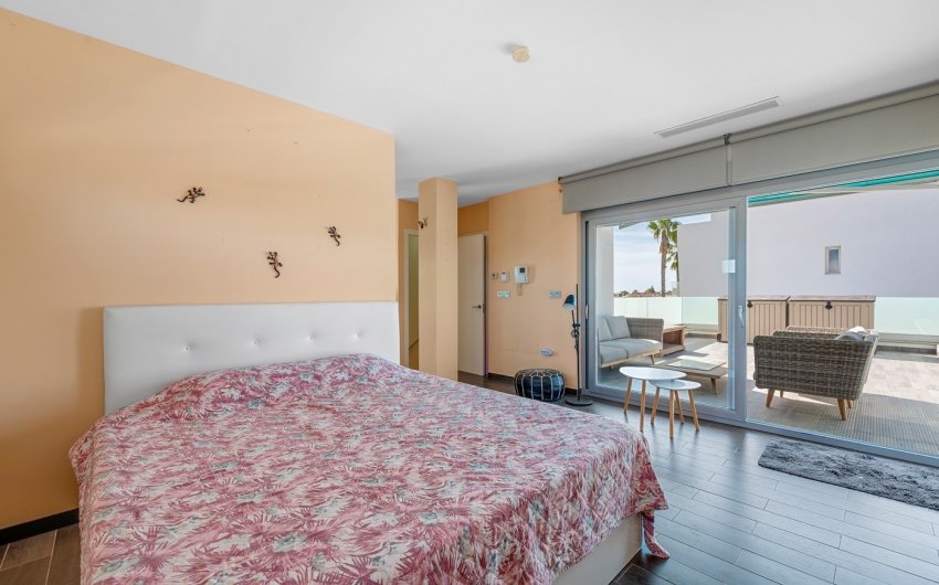 Herverkoop - Villa -
Benijofar - Costa Blanca