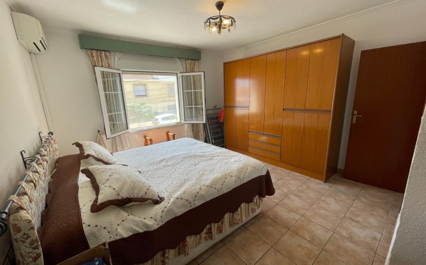 Herverkoop - Villa -
Benijofar - Costa Blanca