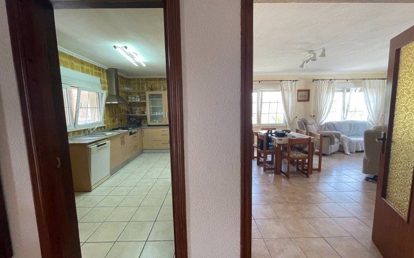 Herverkoop - Villa -
Benijofar - Costa Blanca