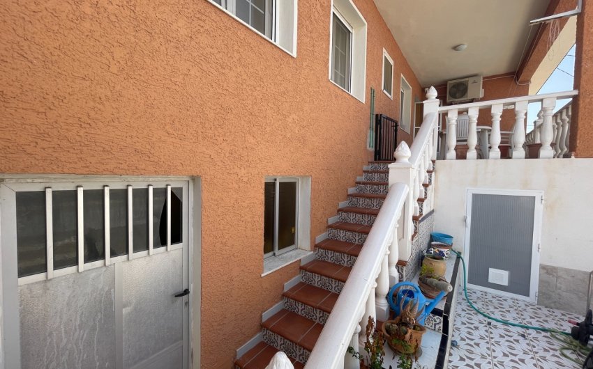 Herverkoop - Villa -
Benijofar - Costa Blanca