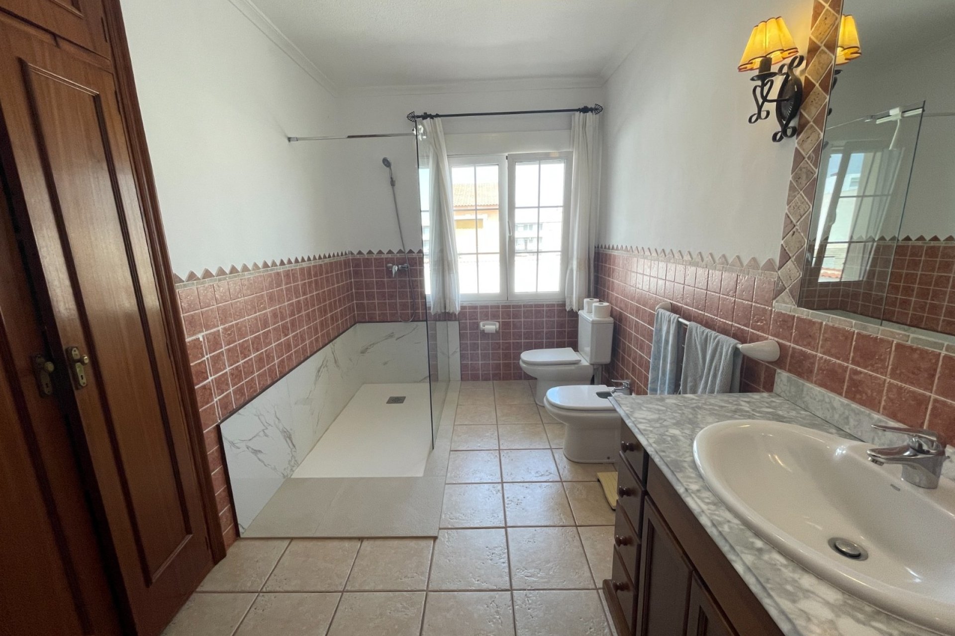 Herverkoop - Villa -
Benijofar - Costa Blanca
