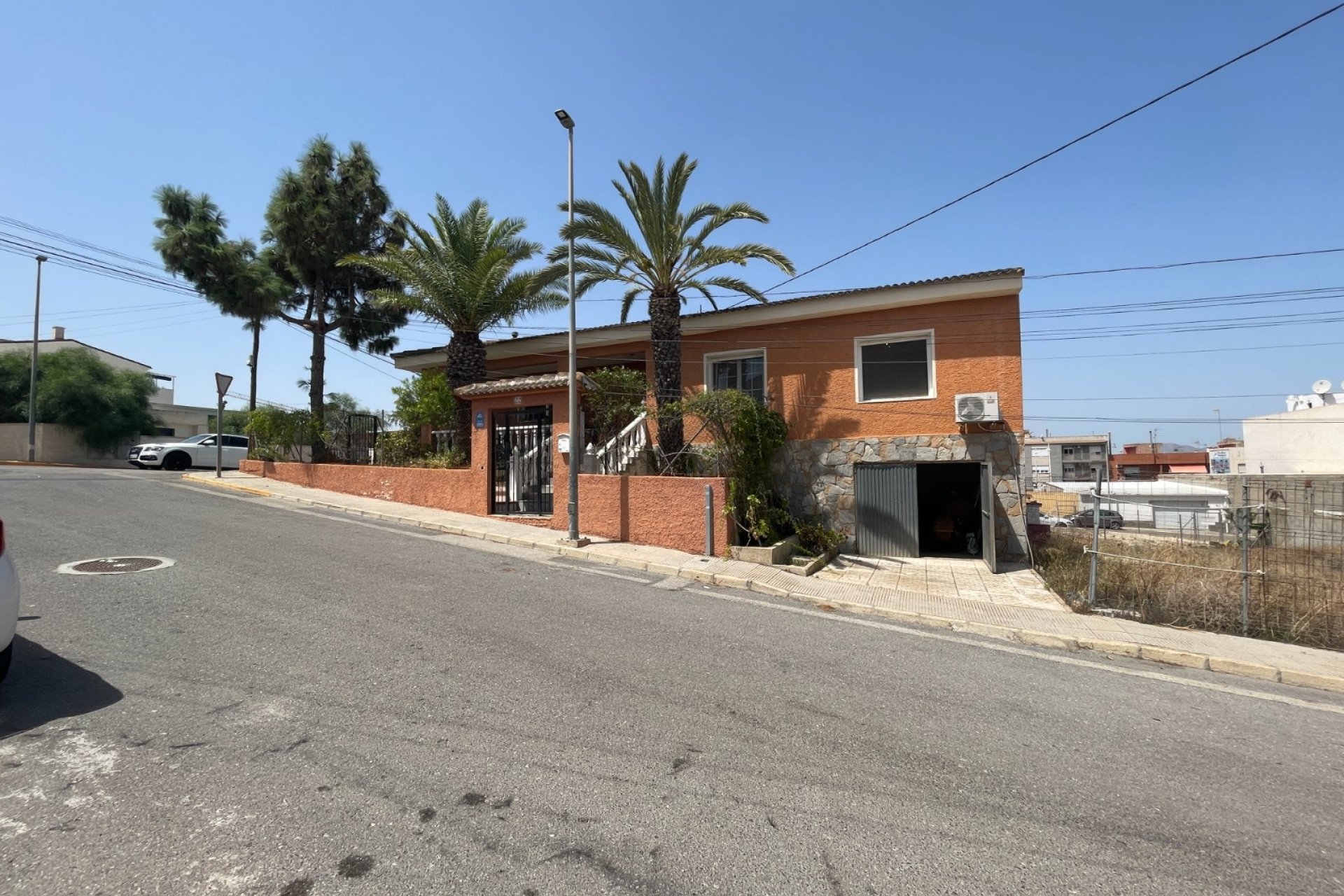 Herverkoop - Villa -
Benijofar - Costa Blanca