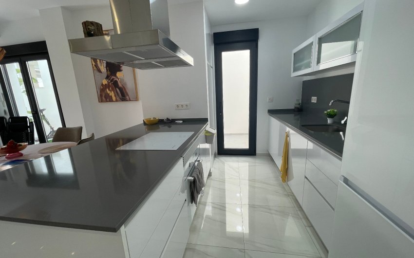 Herverkoop - Villa -
Benijofar - Costa Blanca