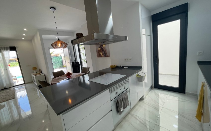 Herverkoop - Villa -
Benijofar - Costa Blanca
