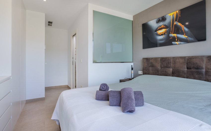 Herverkoop - Villa -
Benijofar - Costa Blanca