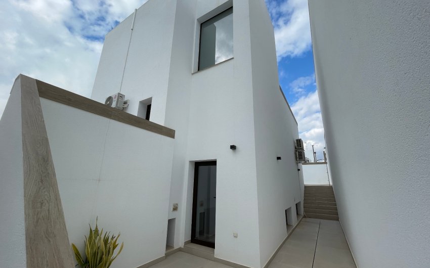 Herverkoop - Villa -
Benijofar - Costa Blanca