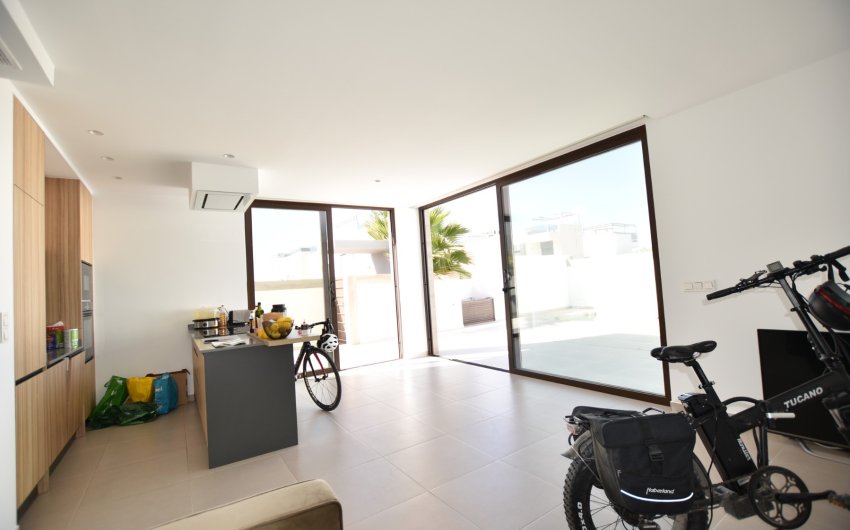 Herverkoop - Villa -
Benijofar - Costa Blanca
