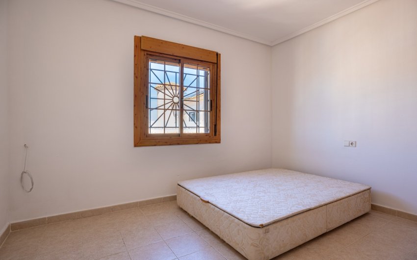 Herverkoop - Villa -
Benijofar - Costa Blanca
