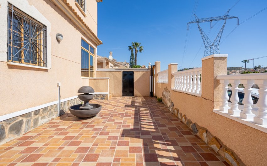Herverkoop - Villa -
Benijofar - Costa Blanca