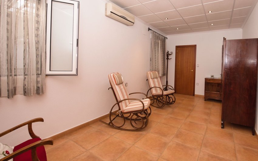 Herverkoop - Villa -
Benijofar - Costa Blanca