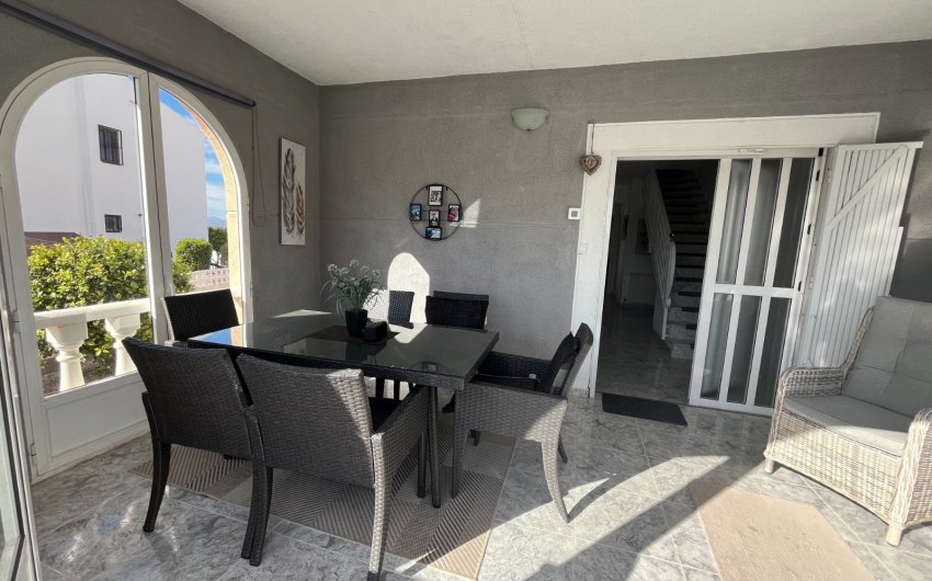 Herverkoop - Villa -
Benijofar - Monte Azul