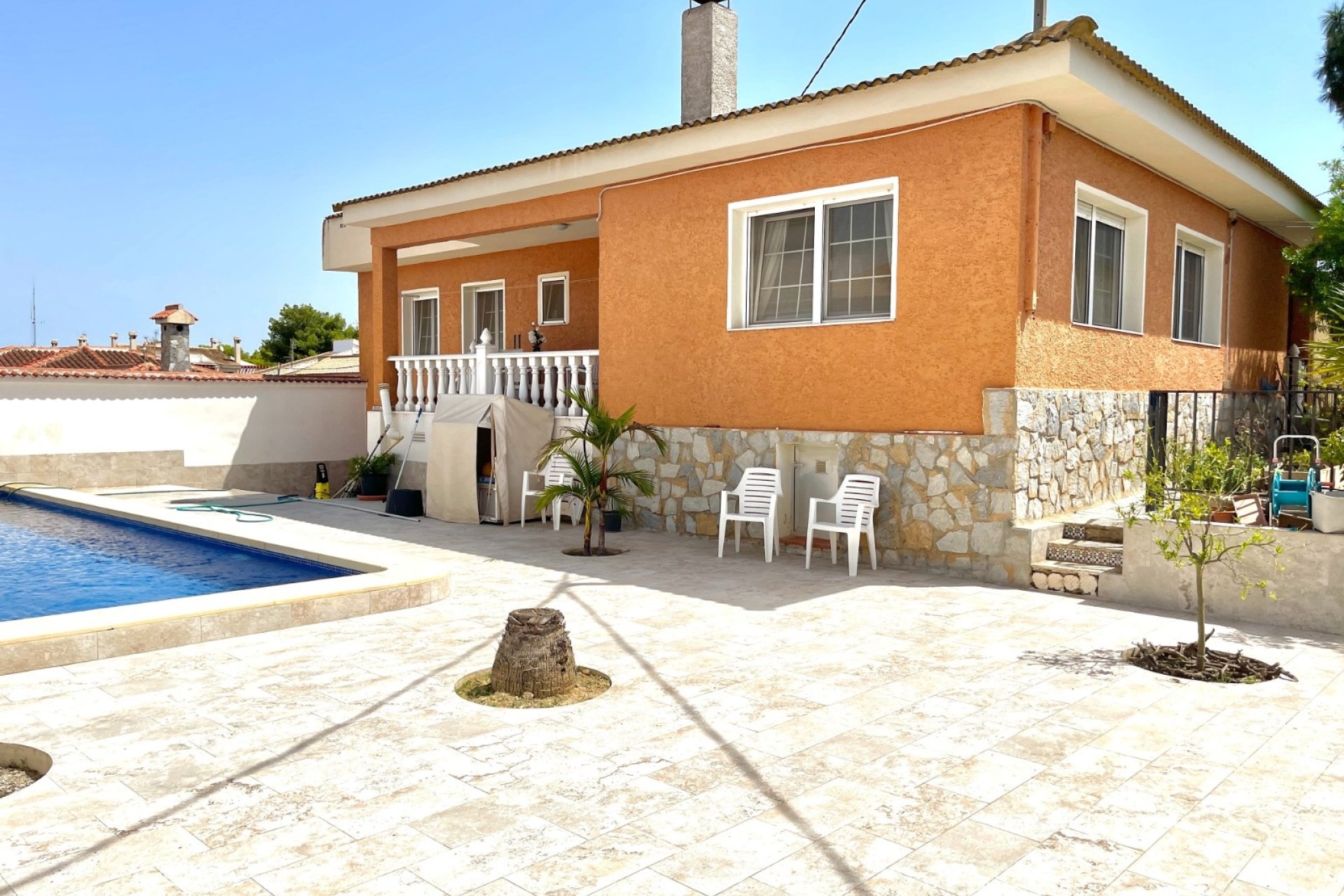 Herverkoop - Villa -
Benijofar - pueblo