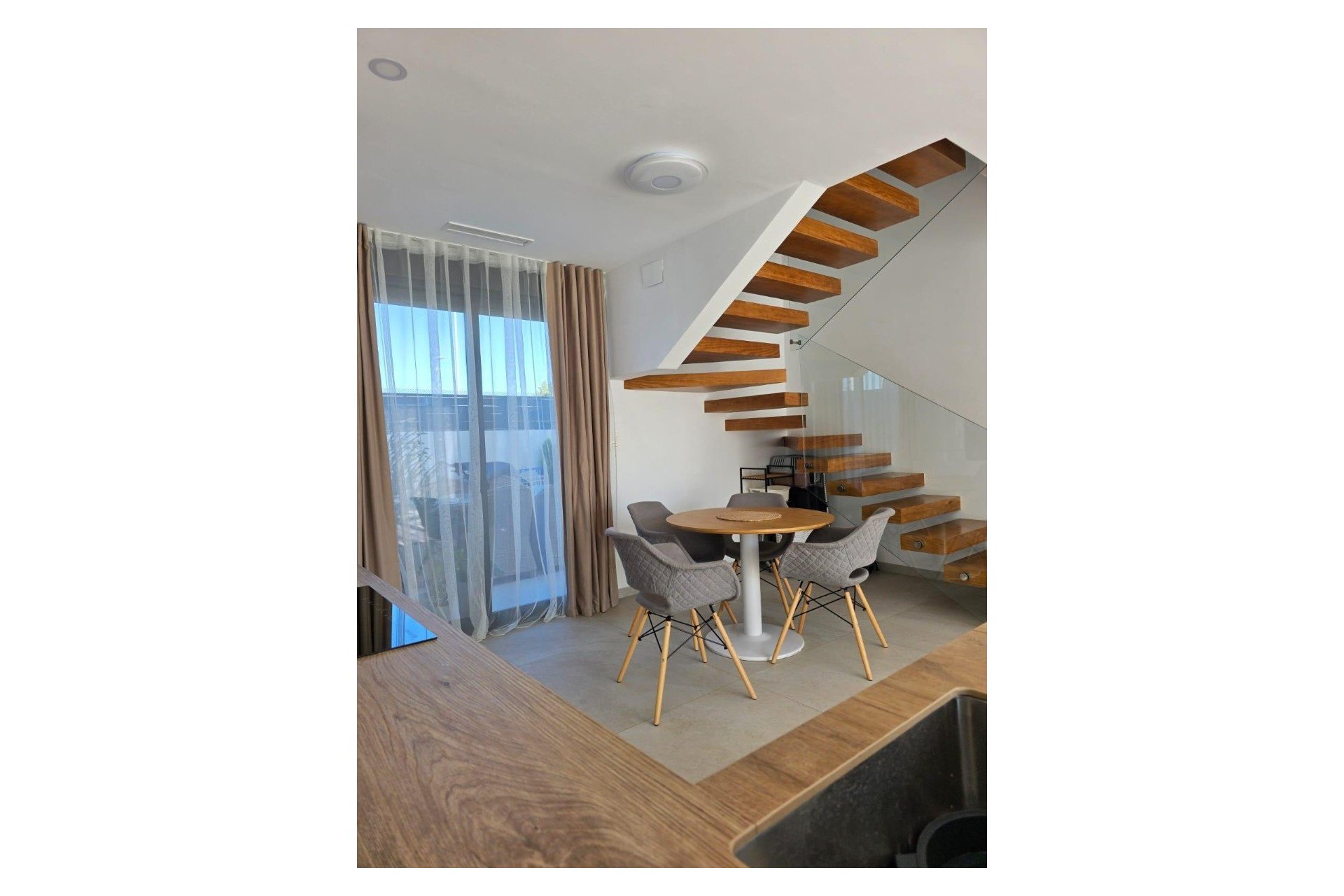 Herverkoop - Villa -
Benijofar