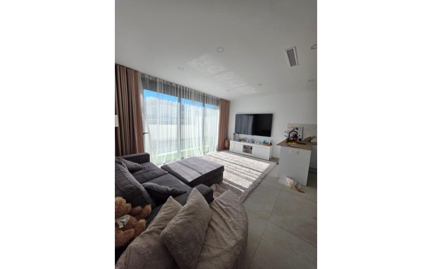 Herverkoop - Villa -
Benijofar