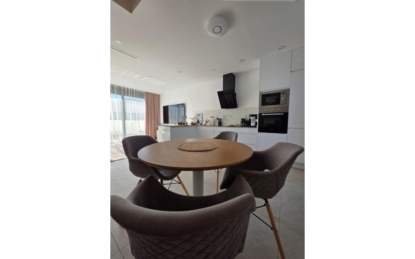 Herverkoop - Villa -
Benijofar