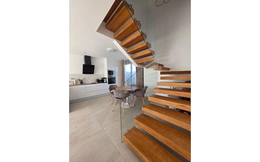 Herverkoop - Villa -
Benijofar