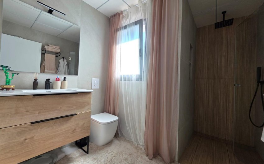 Herverkoop - Villa -
Benijofar