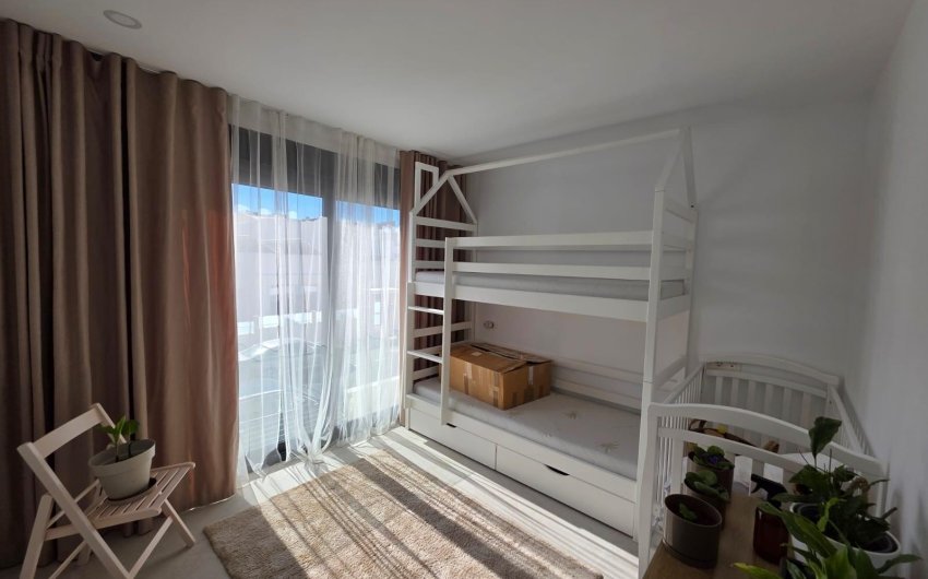 Herverkoop - Villa -
Benijofar