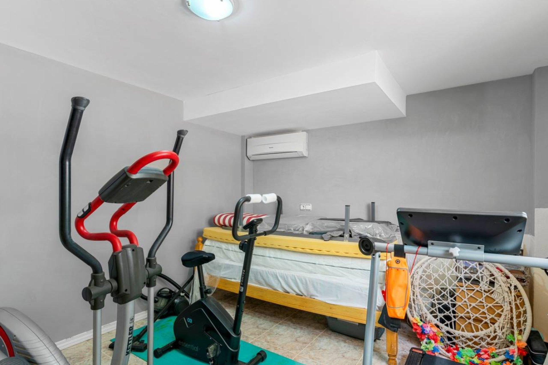 Herverkoop - Villa -
Benijofar