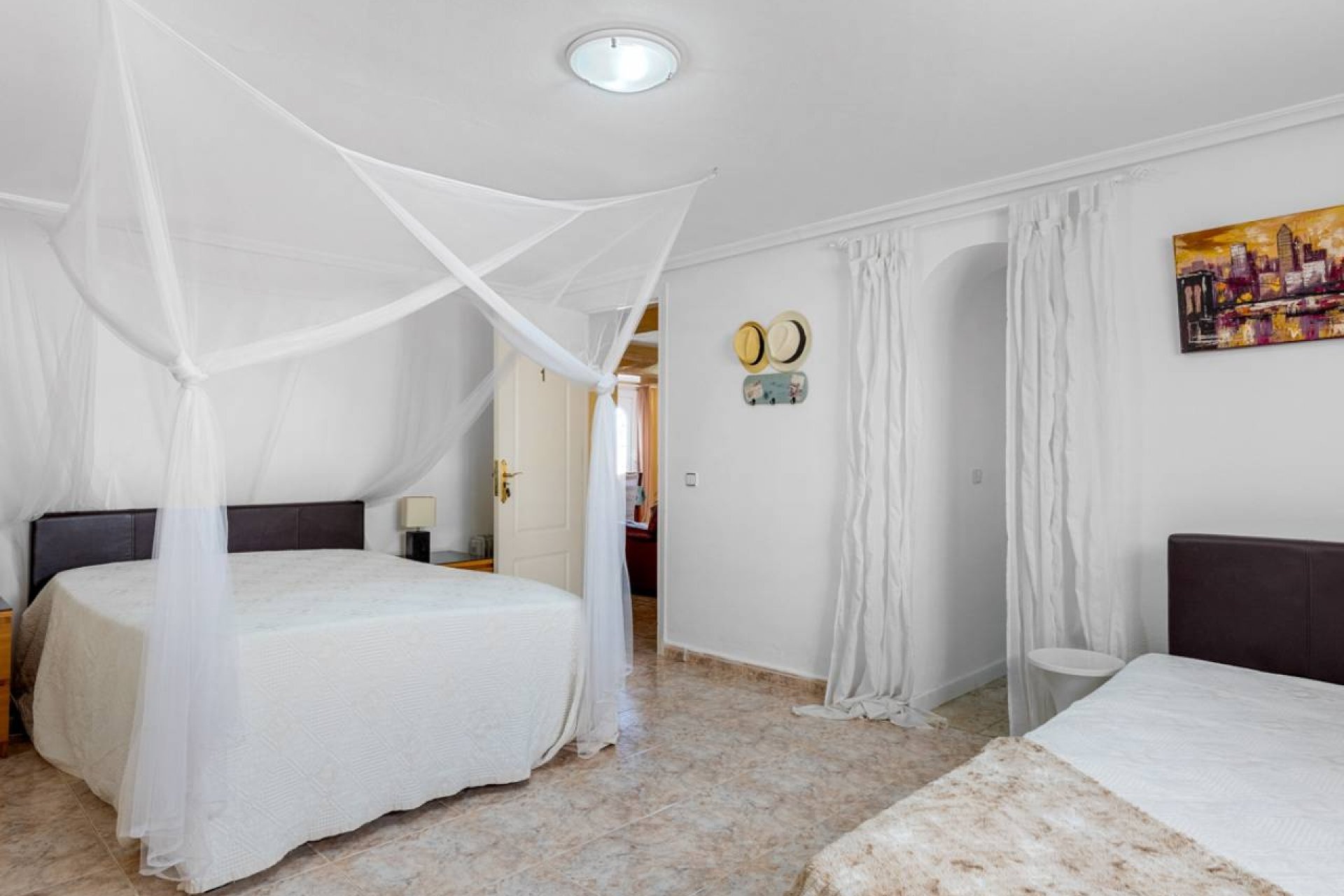 Herverkoop - Villa -
Benijofar